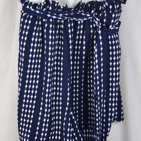 J for Justify White Spaghetti Strap & Navy Romper Shorts Set Women's Size L - Picture 3 of 9